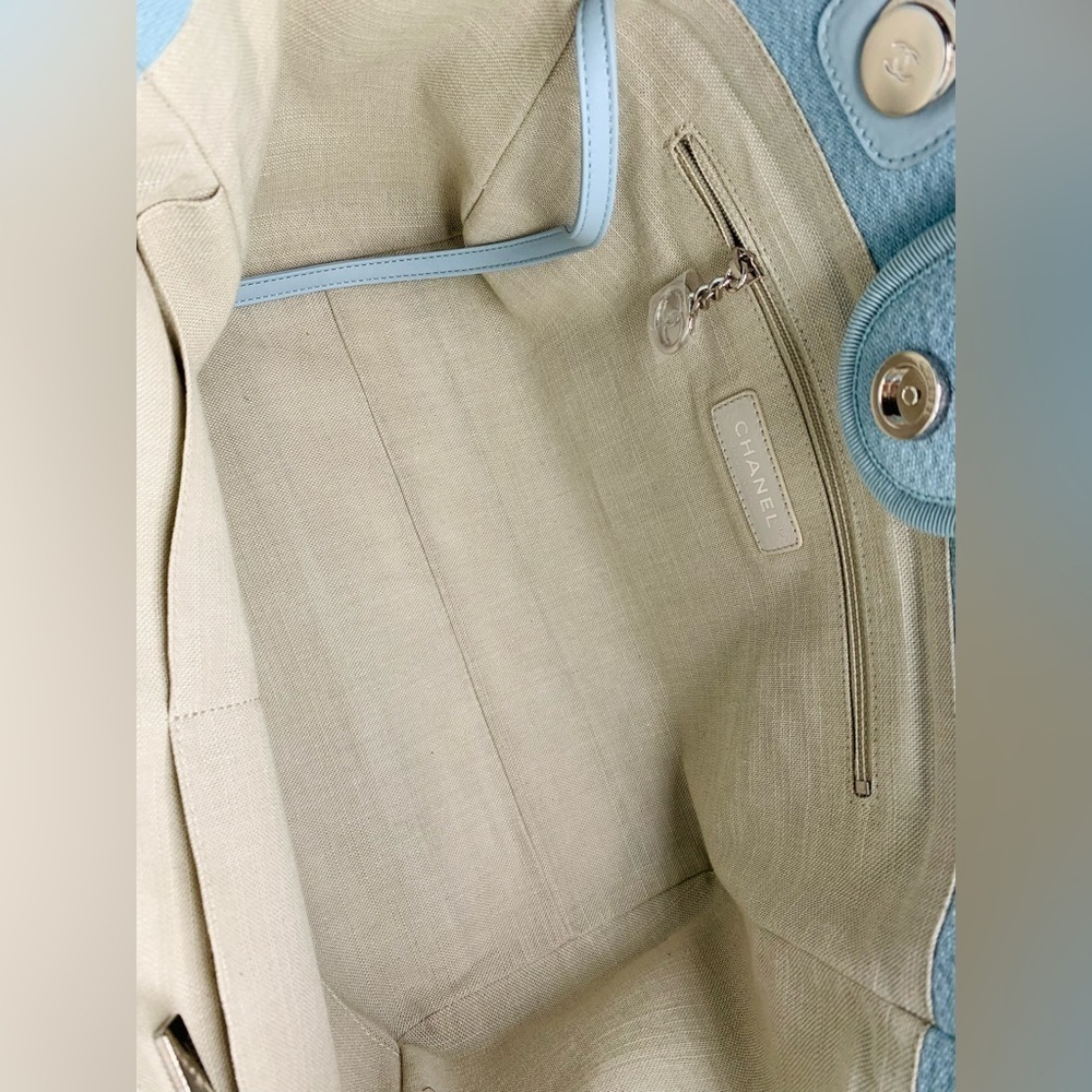 Chanel 2022 Small Deauville Tote w/ Pouch 💙 - Picture 9 of 16